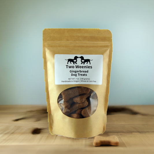 Two Weenies Gingerbread Dog Treats (7oz)