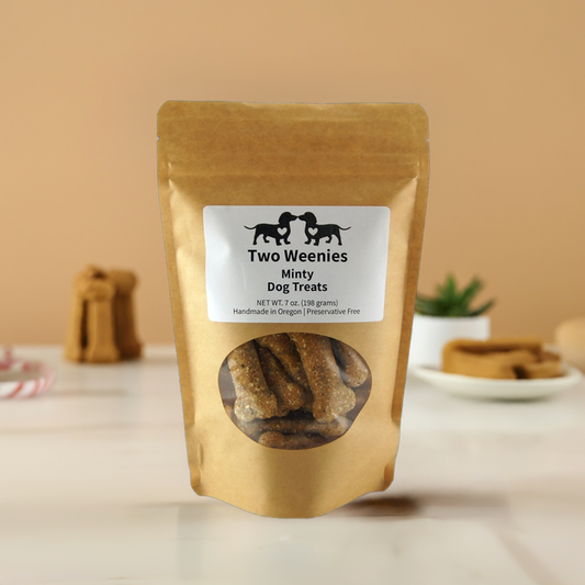 Two Weenies Minty Dog Treats (7oz)